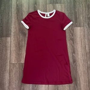 Divided t-shirt dress, size XS, maroon